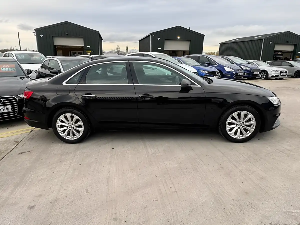 Used 2019 Audi A4 Se Black - Interior and Exterior details 10