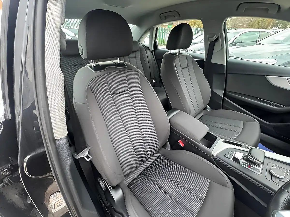 Used 2019 Audi A4 Se Black - Interior and Exterior details 16