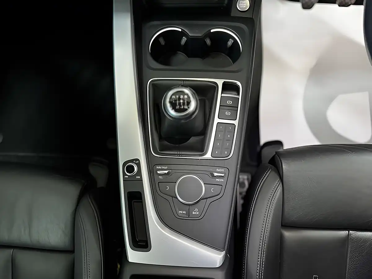 Used 2019 Audi A4 Sport Brilliant Black - Interior and Exterior details 15