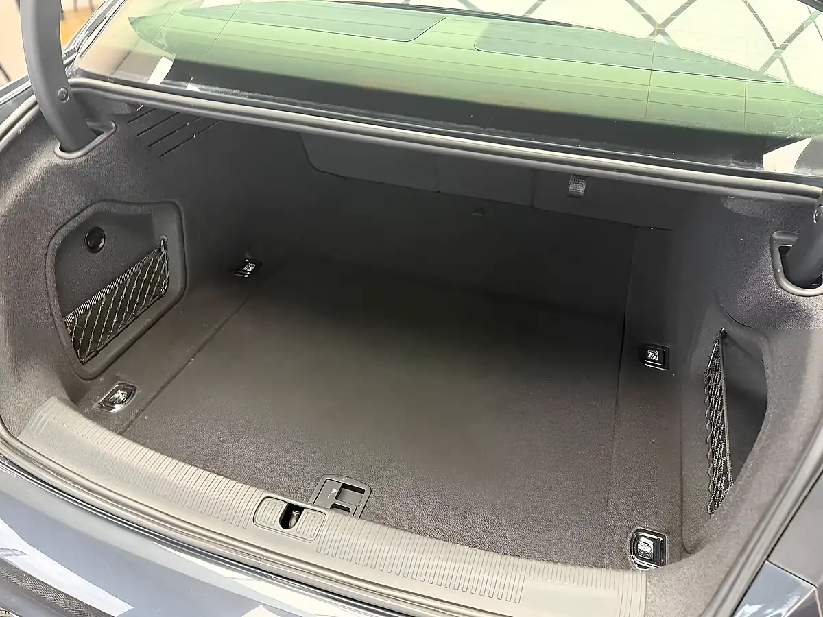 Used 2019 Audi A4 Sport Grey - Interior and Exterior details 20