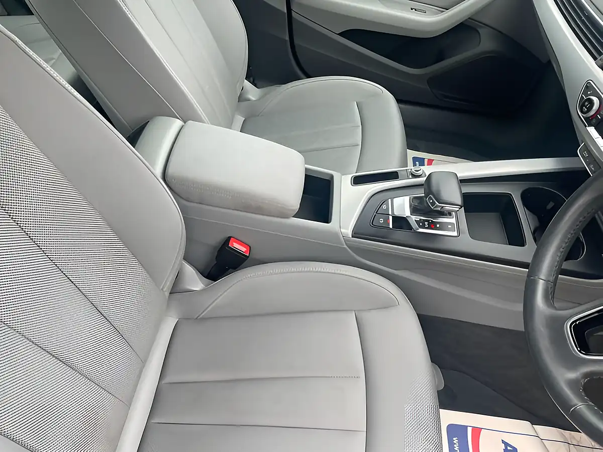 Used 2019 Audi A4 Technik Grey - Interior and Exterior details 12