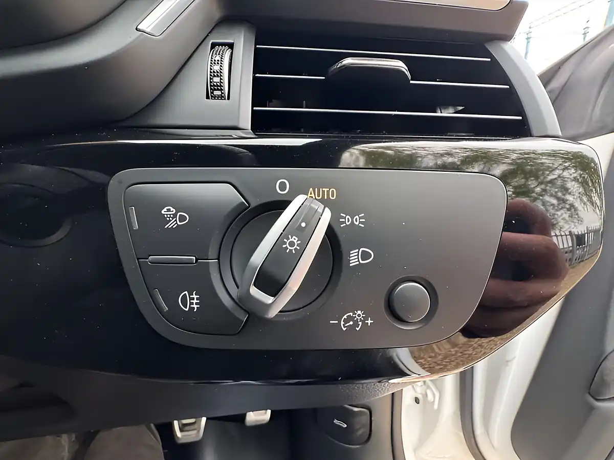 Used 2019 Audi A5 Black Edition White - Interior and Exterior details 15