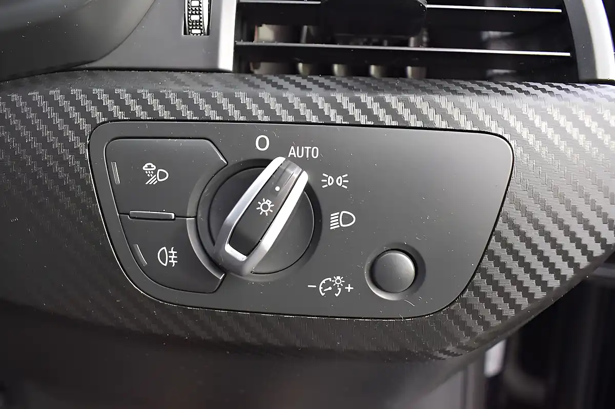 Used 2019 Audi A5 S Line Brilliant Black - Interior and Exterior details 16