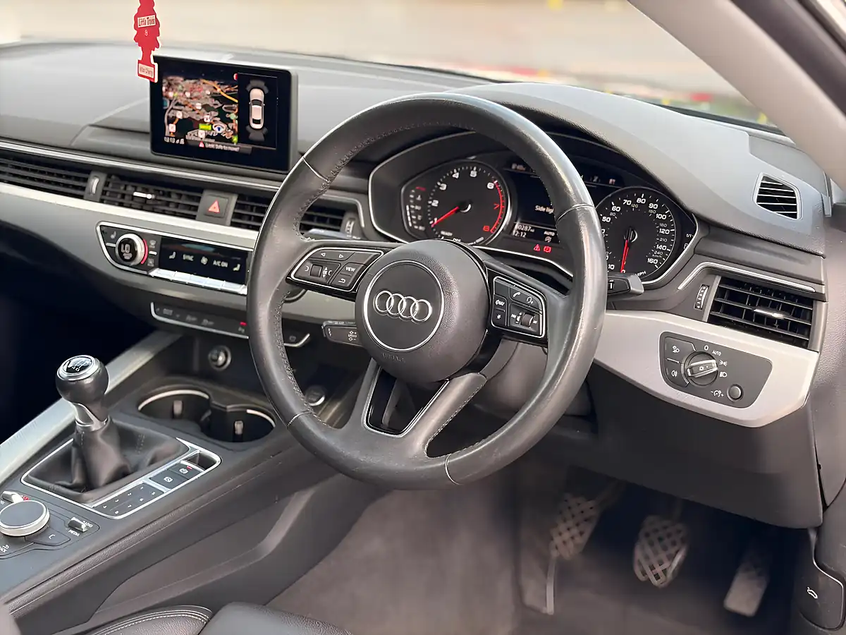 Used 2019 Audi A5 Sport Black - Interior and Exterior details 15