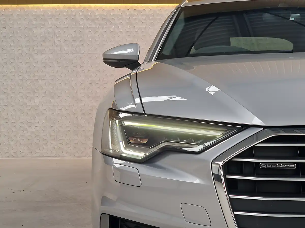 Used 2019 Audi A6 Avant S Line Florett Silver Metallic - Interior and Exterior details 6