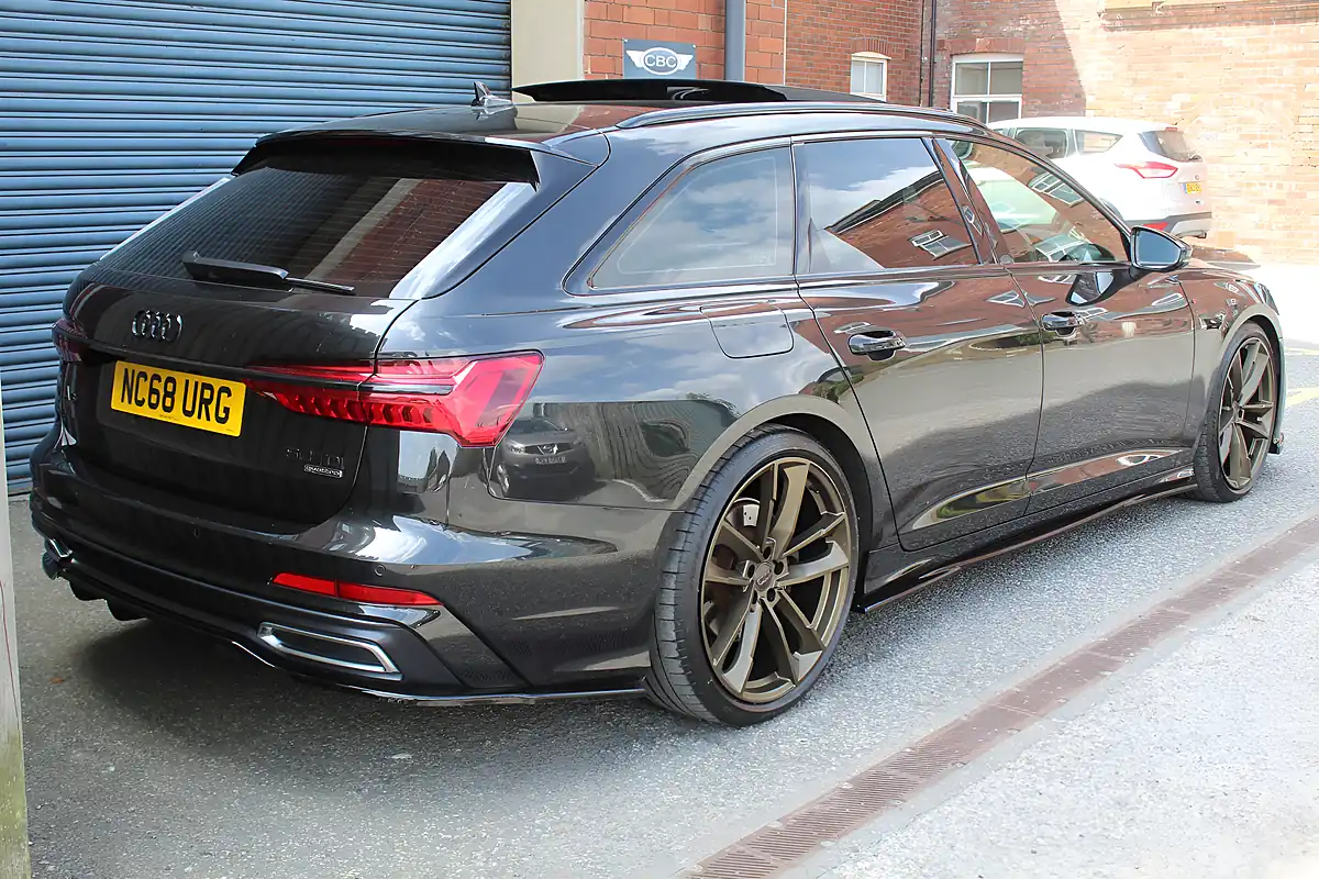 Used 2019 Audi A6 Avant S Line Grey - Interior and Exterior details 10