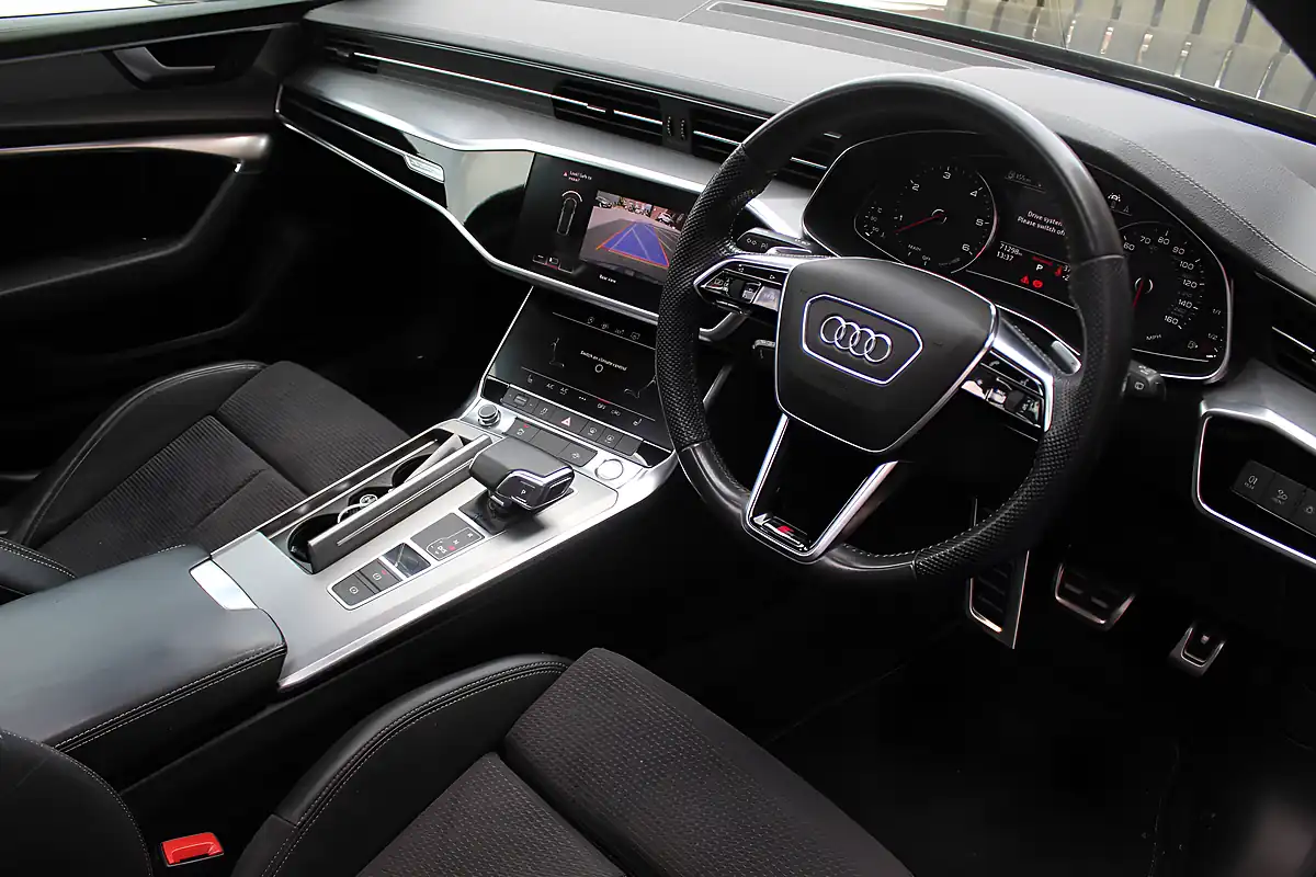 Used 2019 Audi A6 Avant S Line Grey - Interior and Exterior details 15