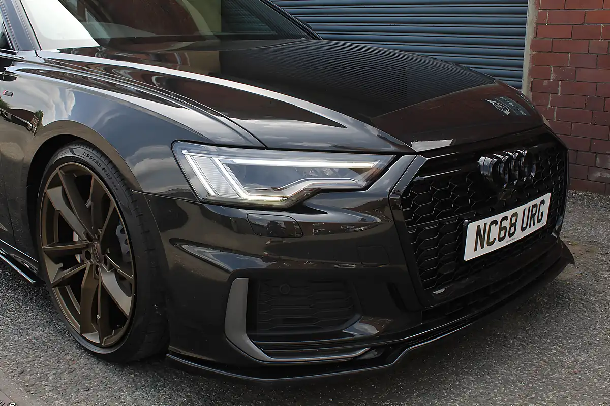 Used 2019 Audi A6 Avant S Line Grey - Interior and Exterior details 2