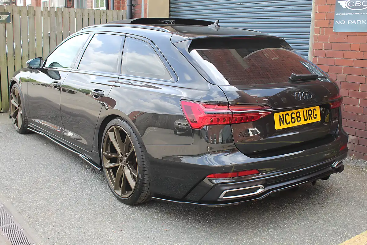 Used 2019 Audi A6 Avant S Line Grey - Interior and Exterior details 7