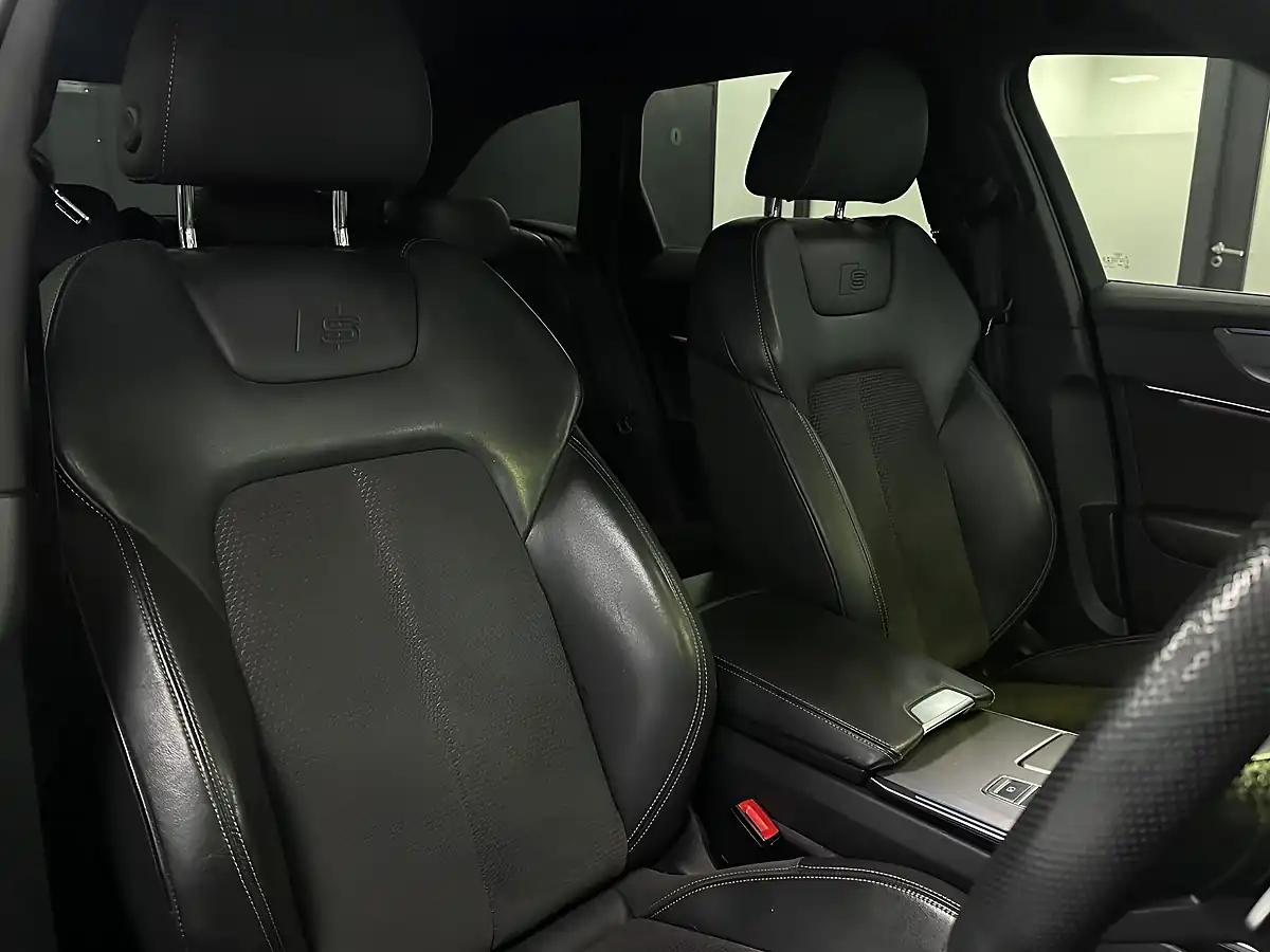 Used 2019 Audi A6 Avant S Line Grey - Interior and Exterior details 15