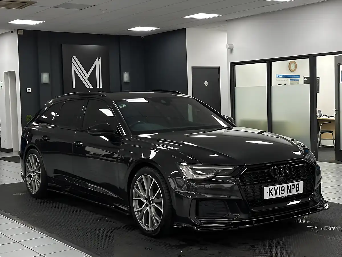 Used 2019 Audi A6 Avant S Line Grey - Interior and Exterior details 4