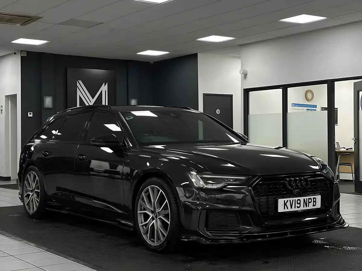 Used 2019 Audi A6 Avant S Line Grey - Interior and Exterior details 5