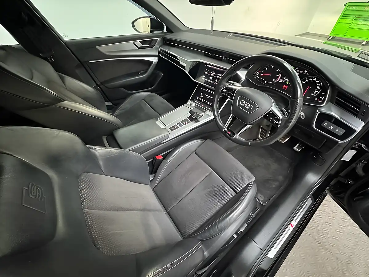 Used 2019 Audi A6 Avant S Line Grey - Interior and Exterior details 6