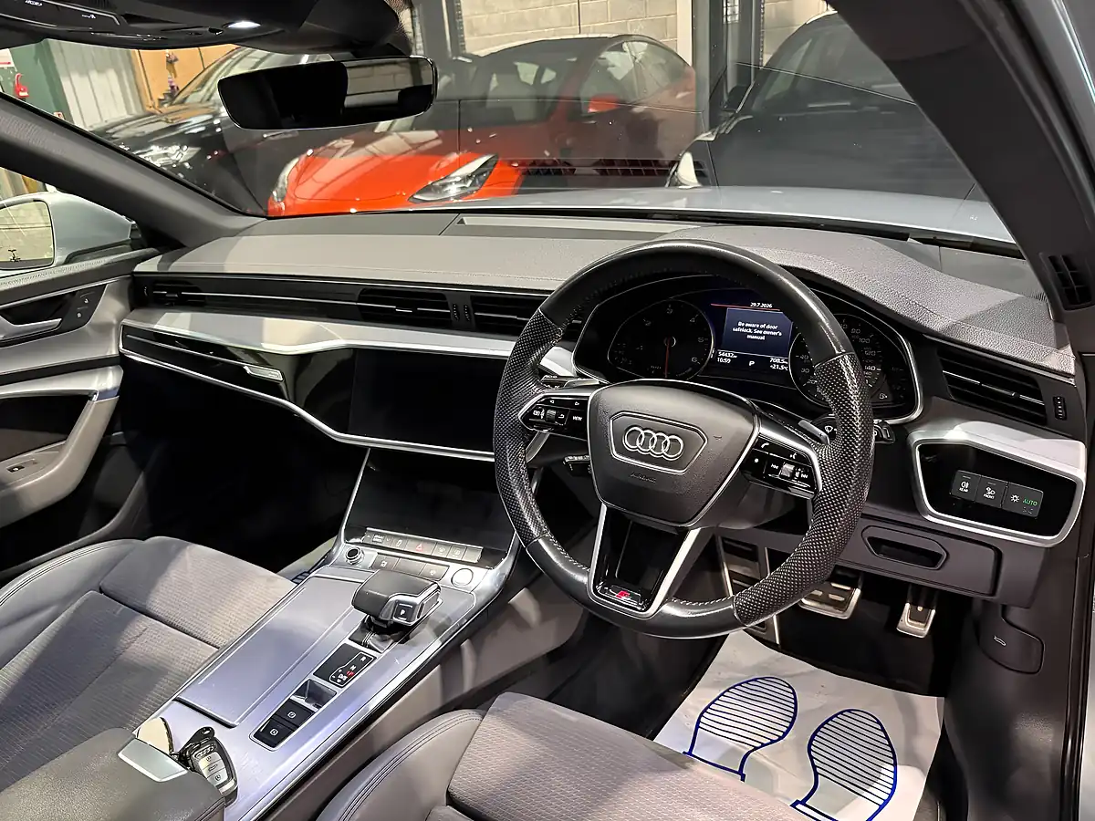 Used 2019 Audi A6 Avant S Line Silver - Interior and Exterior details 12