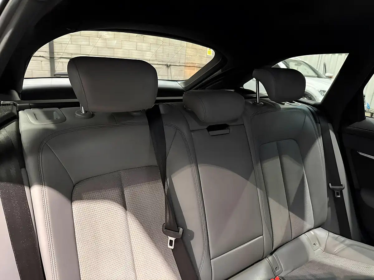 Used 2019 Audi A6 Avant S Line Silver - Interior and Exterior details 13