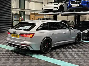 Used 2019 Audi A6 Avant S Line Silver - Interior and Exterior details 9