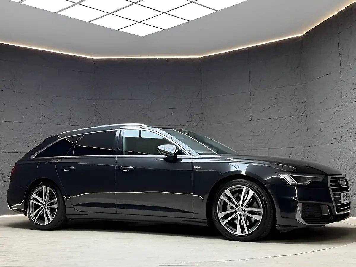 Used 2019 Audi A6 Avant S Line Vesuvius Grey - Interior and Exterior details 5