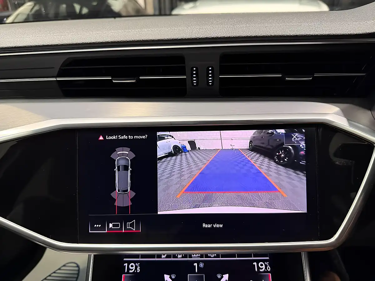 Used 2019 Audi A6 Avant S Line White - Interior and Exterior details 19