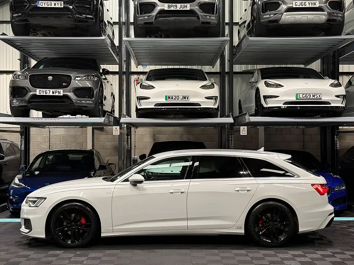 Used 2019 Audi A6 Avant S Line White - Interior and Exterior details 6