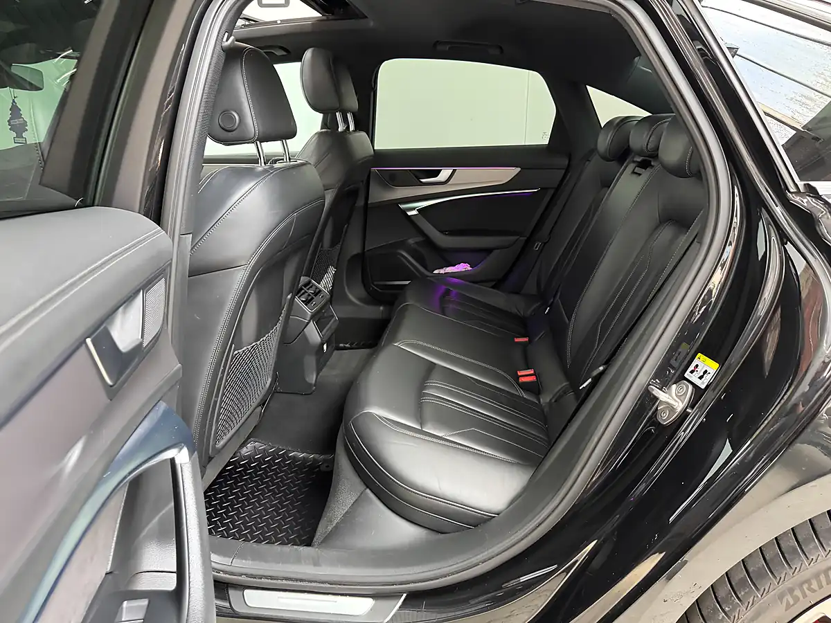 Used 2019 Audi A6 Black Edition Mythos Black - Interior and Exterior details 10