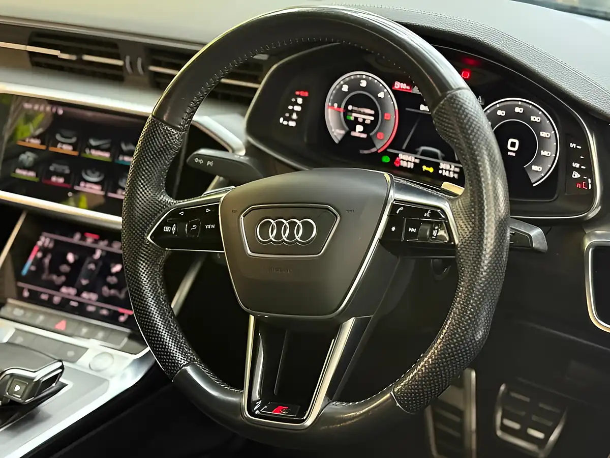 Used 2019 Audi A6 S Line [7X Audi Services & Huge Spec] Black - Interior and Exterior details 12
