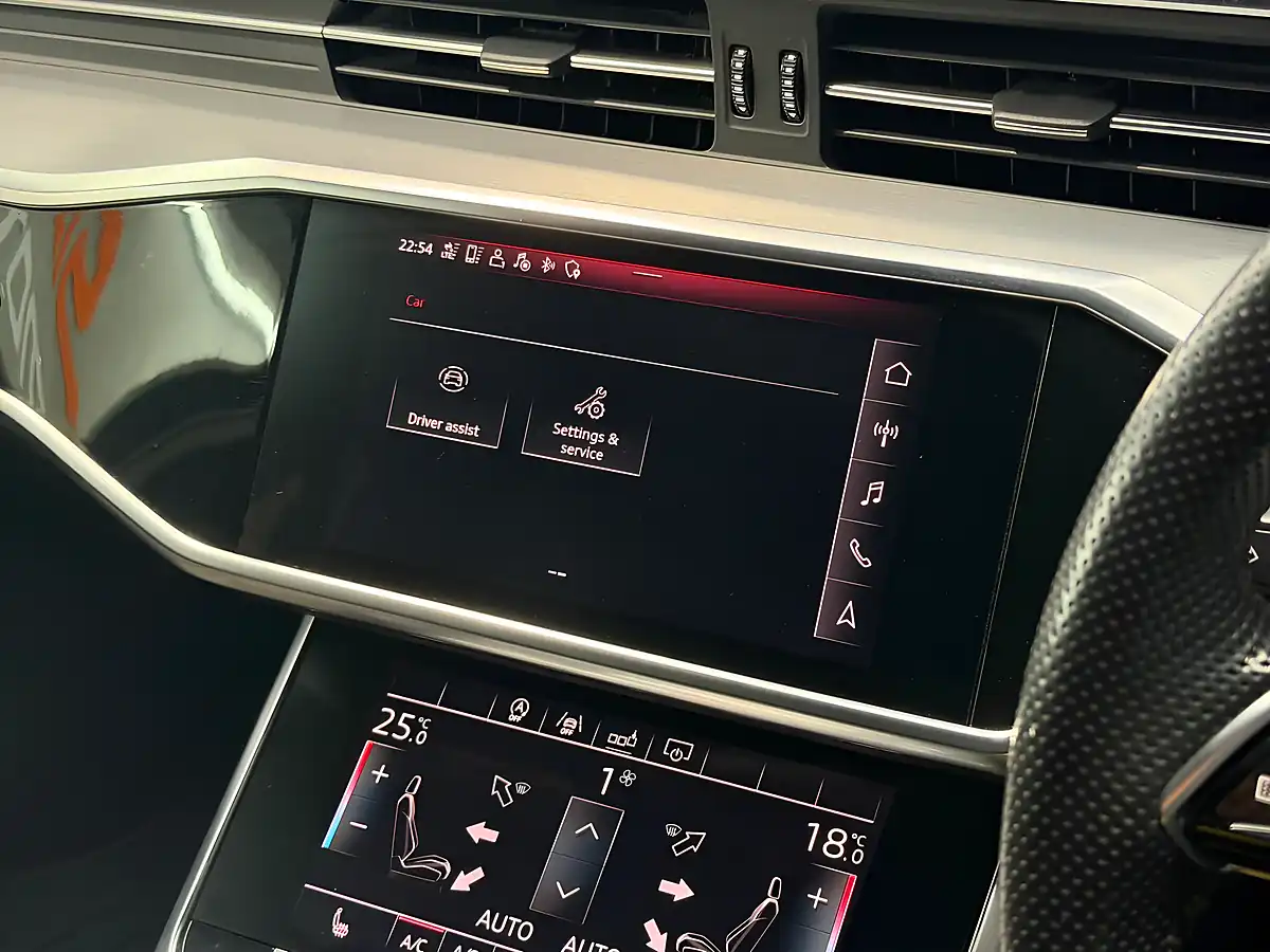 Used 2019 Audi A6 S Line Black - Interior and Exterior details 16