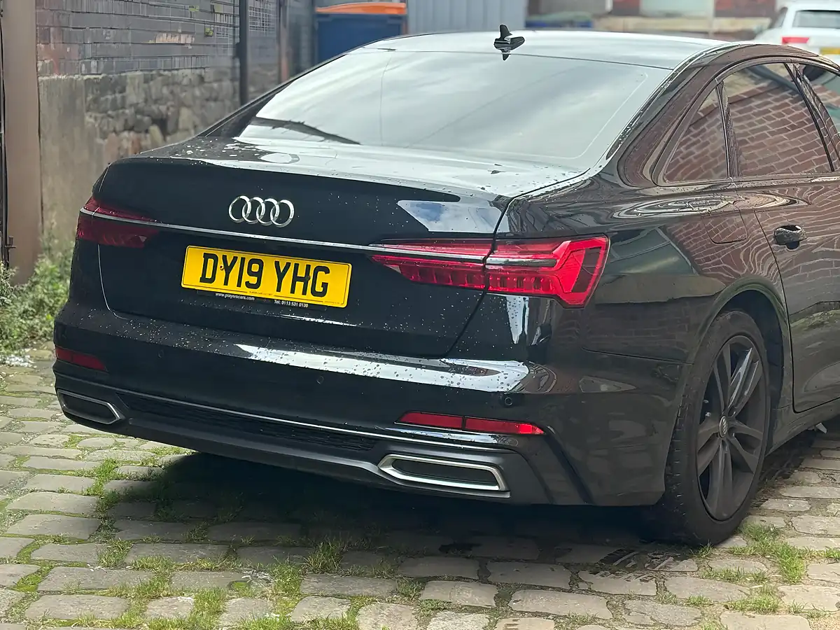 Used 2019 Audi A6 S Line Black - Interior and Exterior details 8