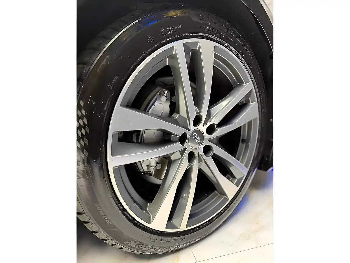 Used 2019 Audi A6 S Line Black - Interior and Exterior details 10