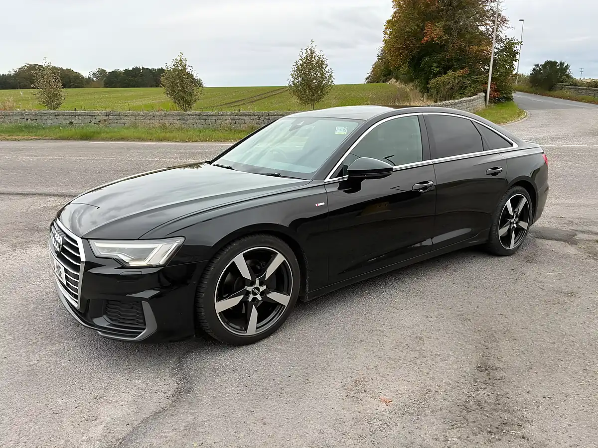 Used 2019 Audi A6 S Line Black - Interior and Exterior details 2