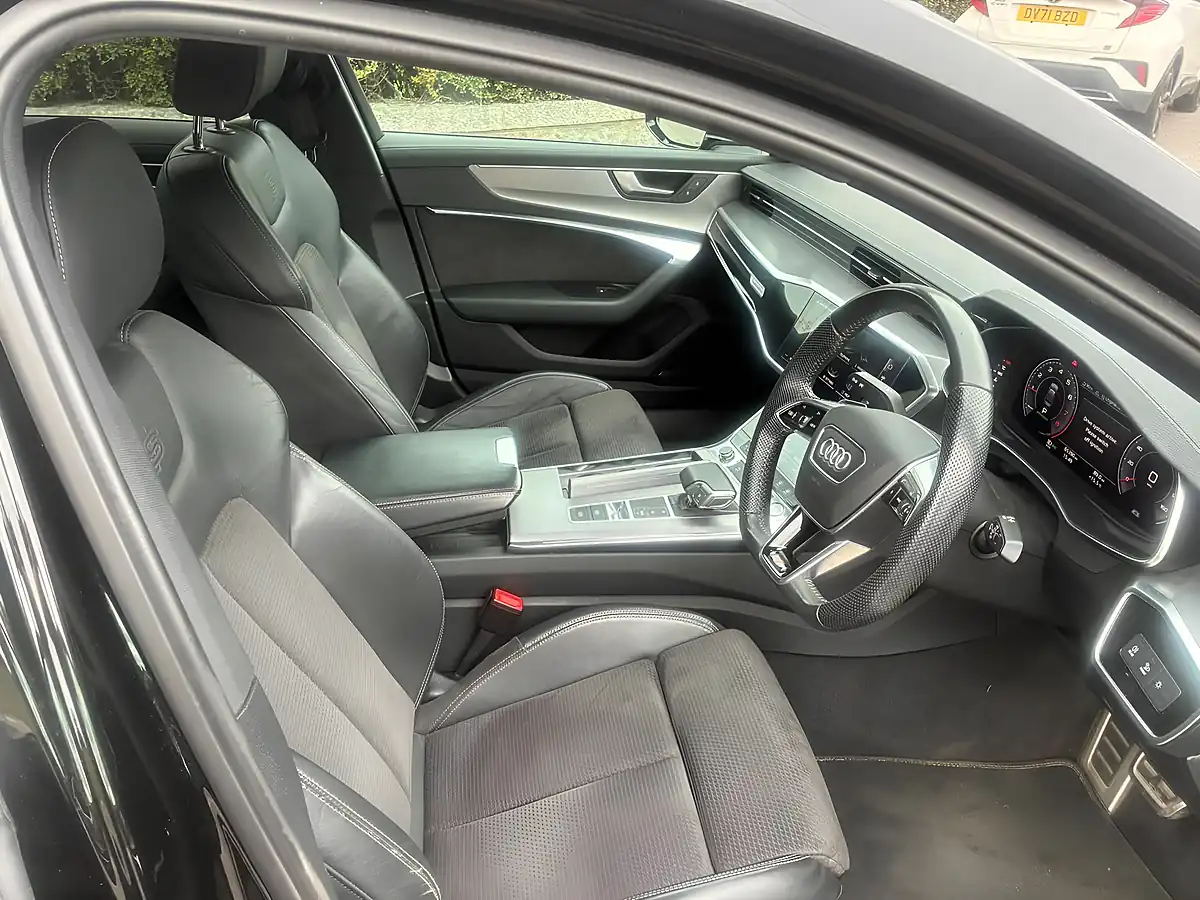 Used 2019 Audi A6 S Line Black - Interior and Exterior details 9