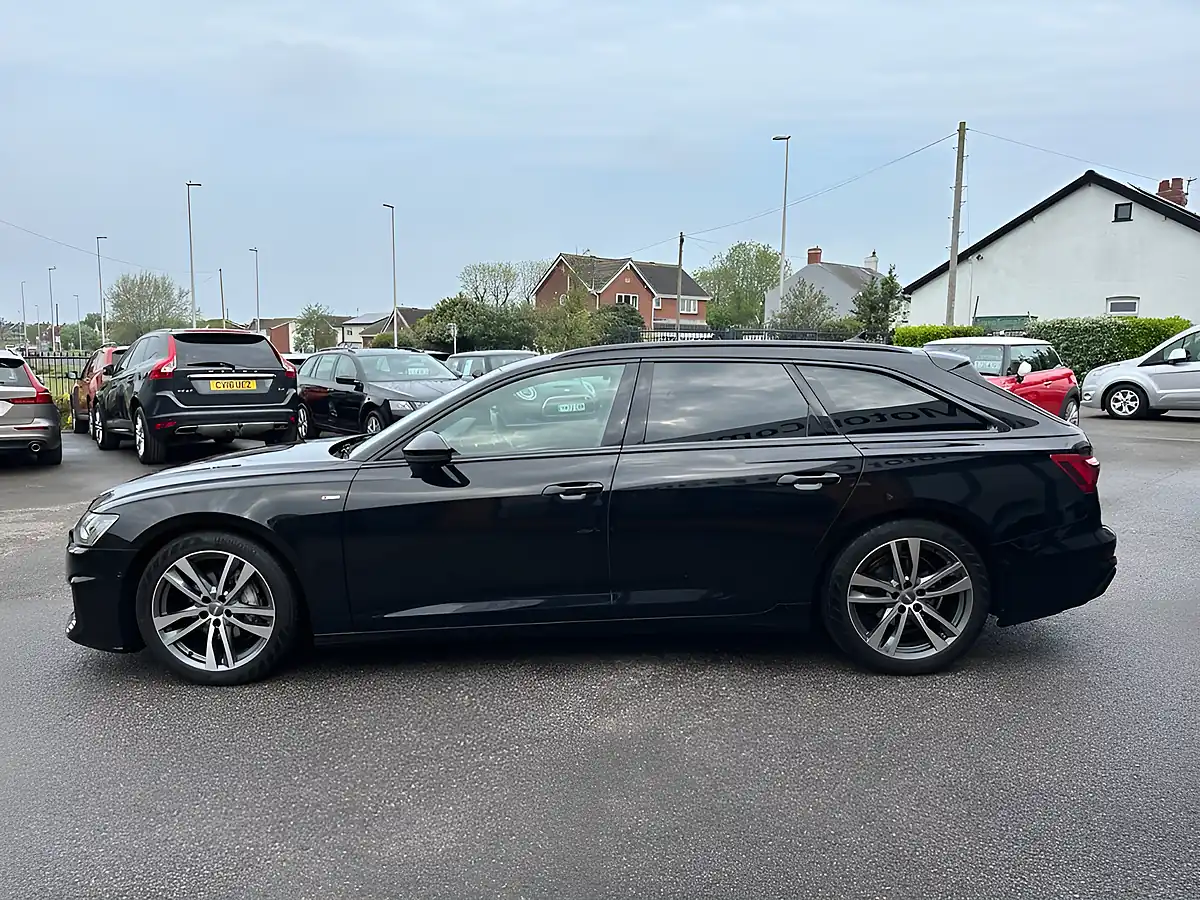 Used 2019 Audi A6 S Line Black - Interior and Exterior details 4