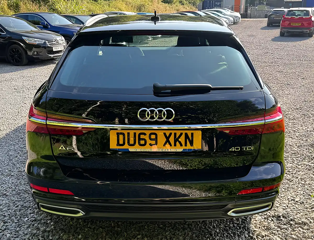 Used 2019 Audi A6 S Line Brilliant Black - Interior and Exterior details 4