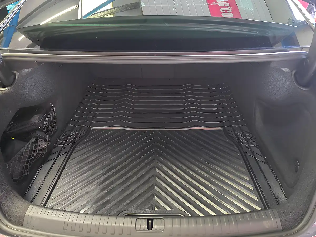 Used 2019 Audi A6 S Line Grey - Interior and Exterior details 8