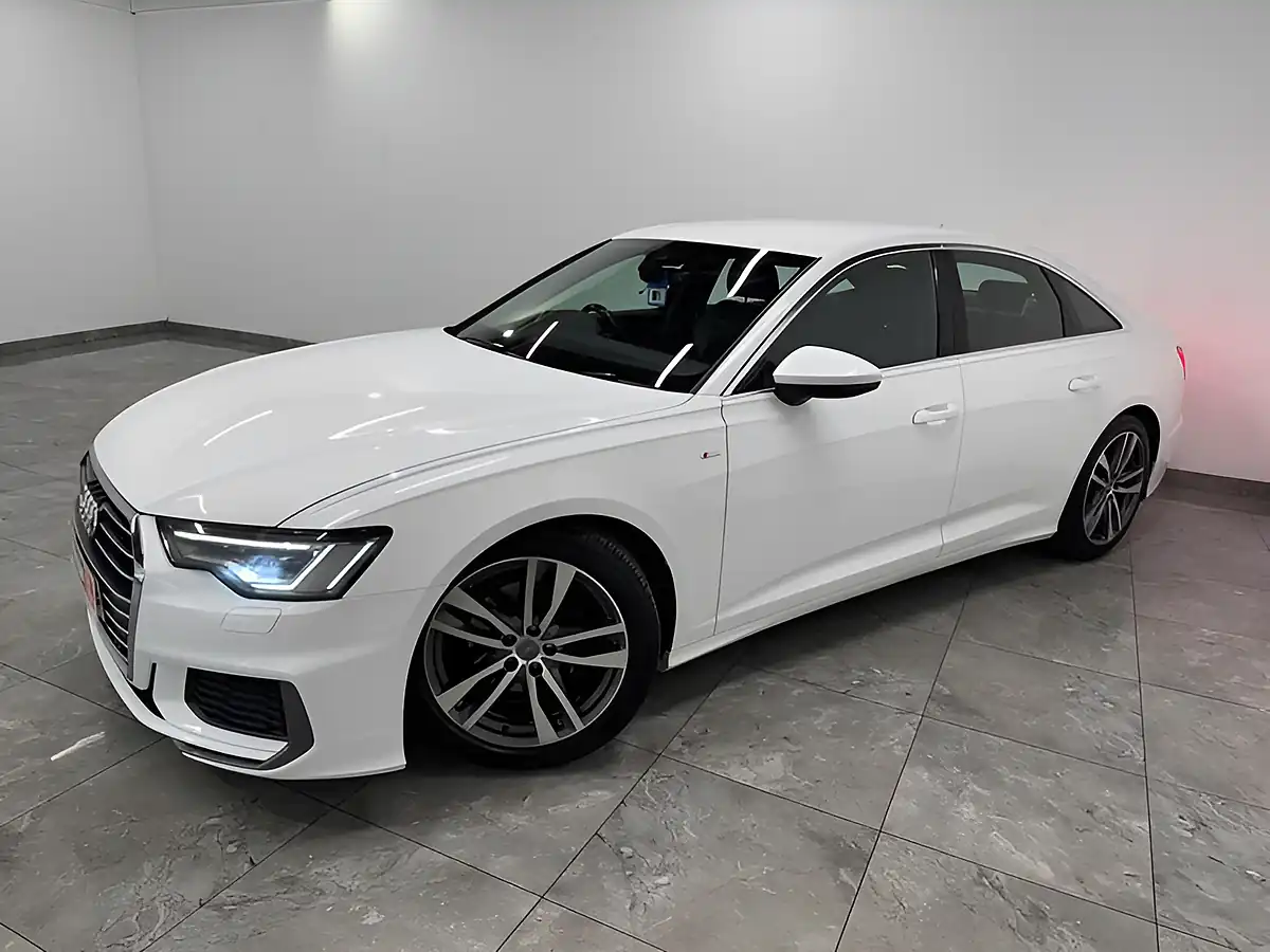 Used 2019 Audi A6 S Line White - Interior and Exterior details 4