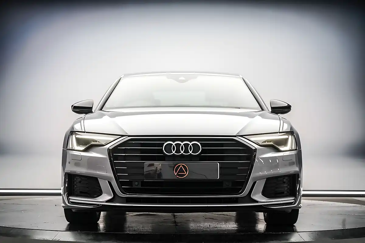 Used 2019 Audi A6 Saloon Black Edition Silver - Interior and Exterior details 9