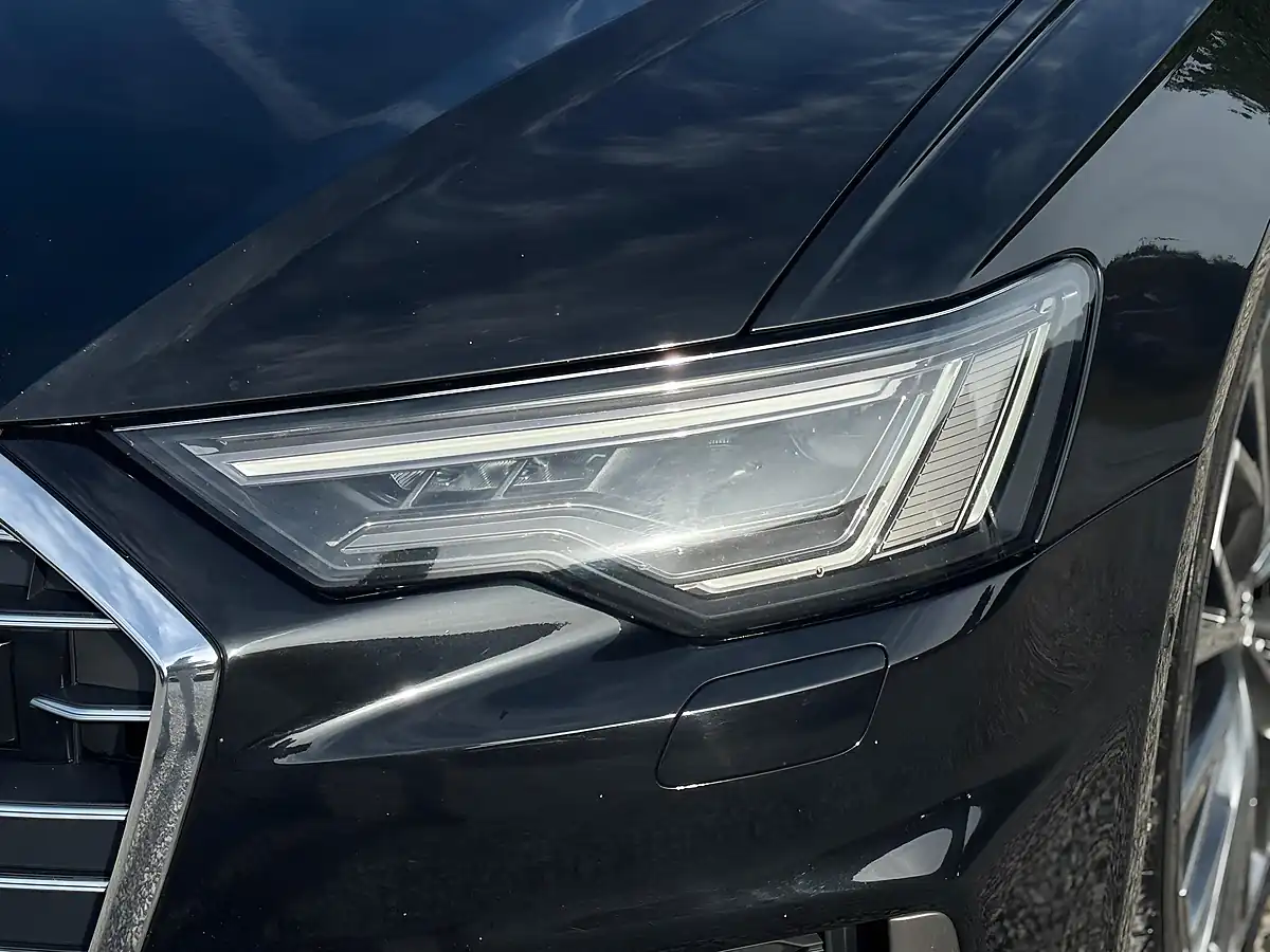 Used 2019 Audi A6 Saloon S Line Black - Interior and Exterior details 19