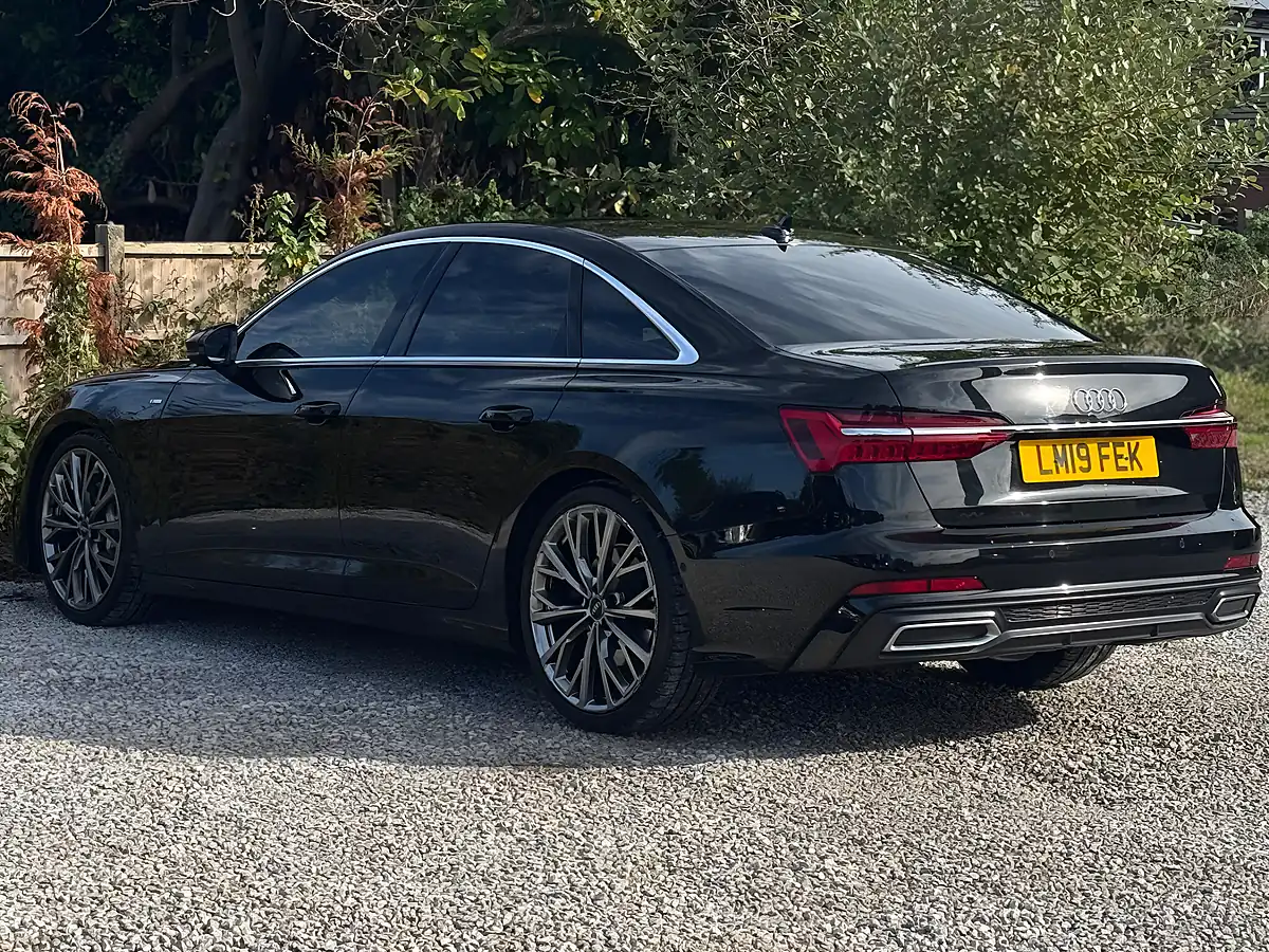 Used 2019 Audi A6 Saloon S Line Black - Interior and Exterior details 7