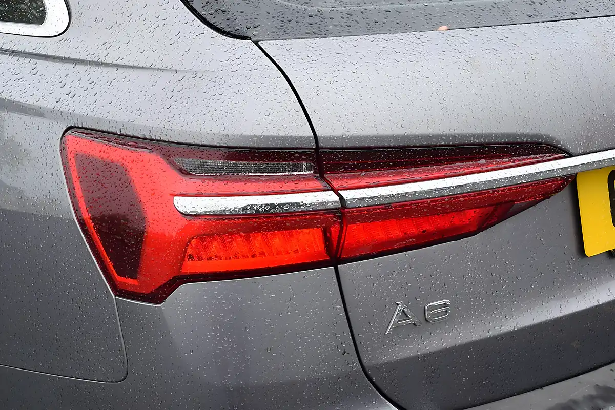 Used 2019 Audi A6 Sport Grey - Interior and Exterior details 16