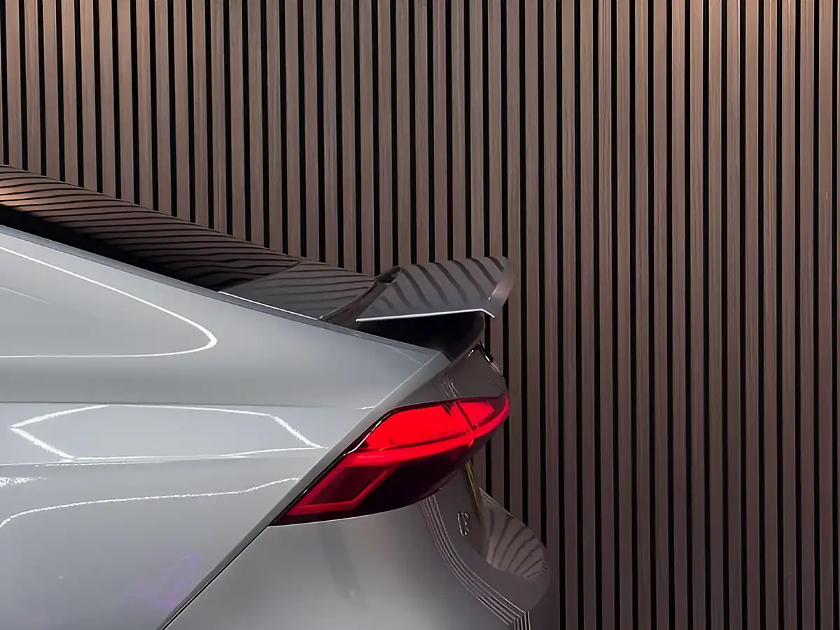 Used 2019 Audi A7 S Line Silver - Interior and Exterior details 11