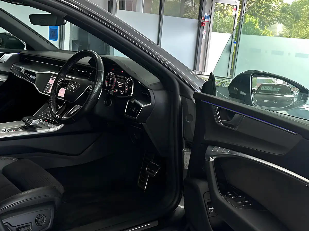 Used 2019 Audi A7 S Line Sportback Grey - Interior and Exterior details 13