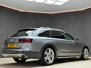 Used 2019 Audi Allroad Sport Grey - Interior and Exterior details 19