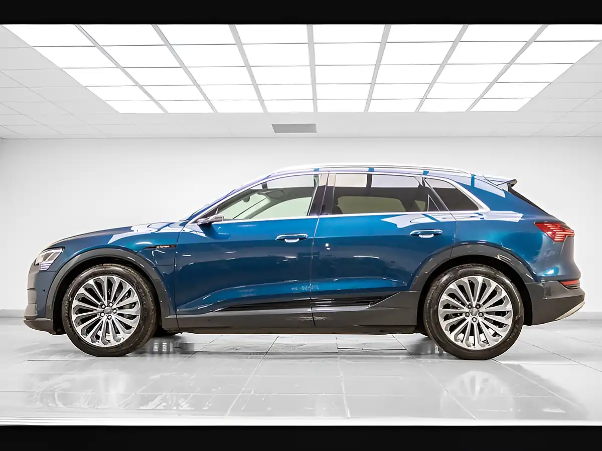 Used 2019 Audi E-Tron 55 Auto Quattro Blue - Interior and Exterior details 2