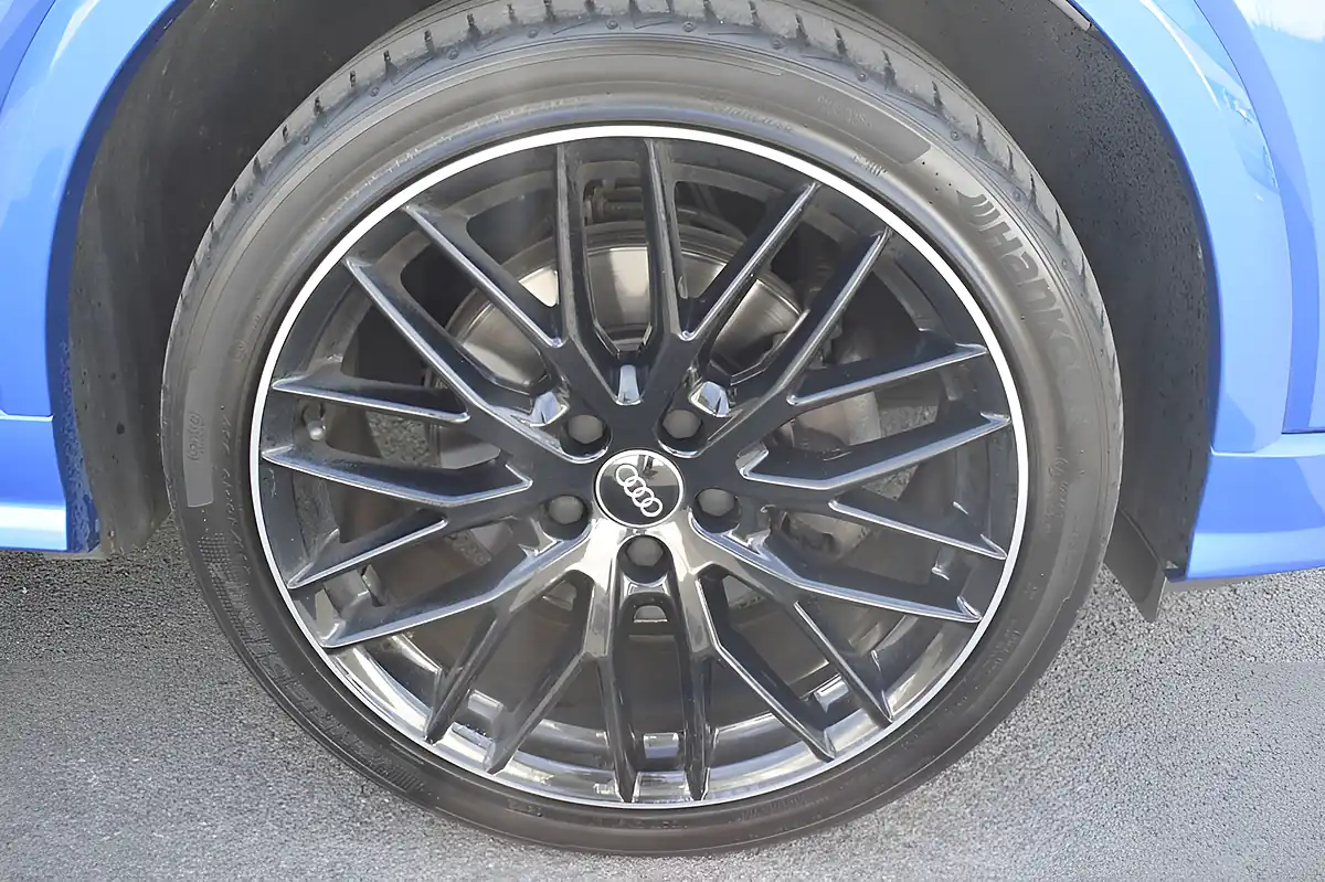 Used 2019 Audi Q2 Black Edition Ara Blue - Interior and Exterior details 4