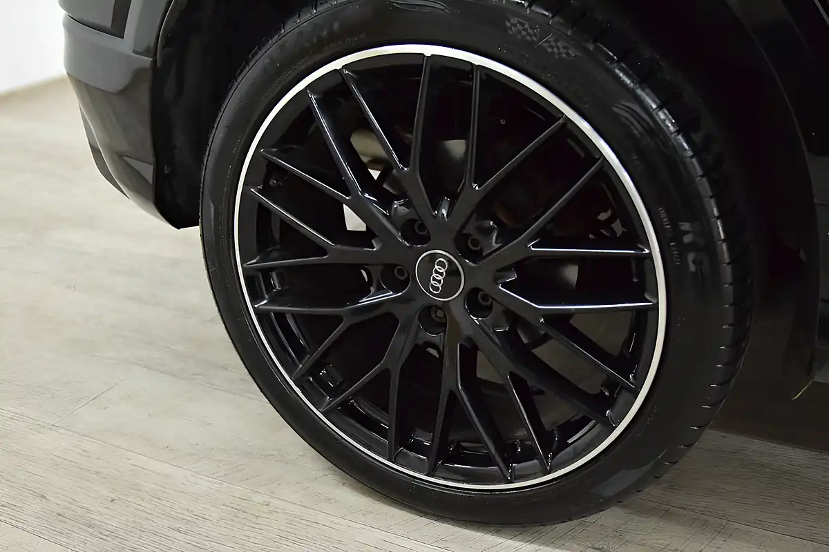 Used 2019 Audi Q2 Black Edition Black - Interior and Exterior details 7