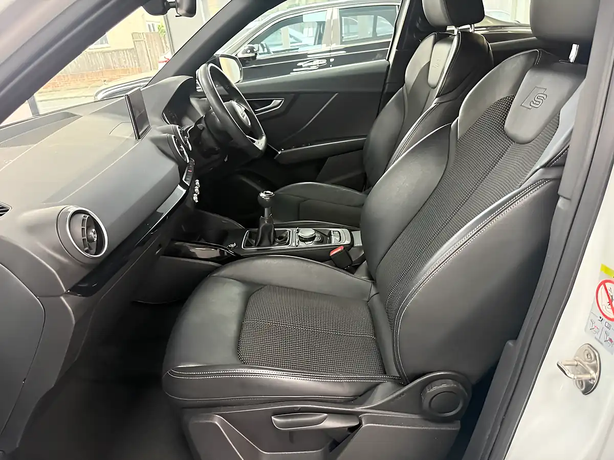 Used 2019 Audi Q2 Black Edition White - Interior and Exterior details 11