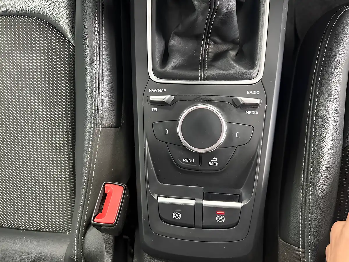 Used 2019 Audi Q2 Black Edition White - Interior and Exterior details 20
