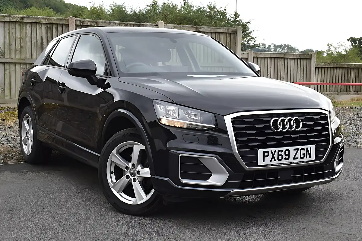 Used 2019 Audi Q2 Sport Black - Front View
