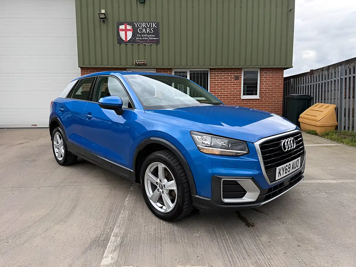 Used 2019 Audi Q2 Sport Blue - Front View