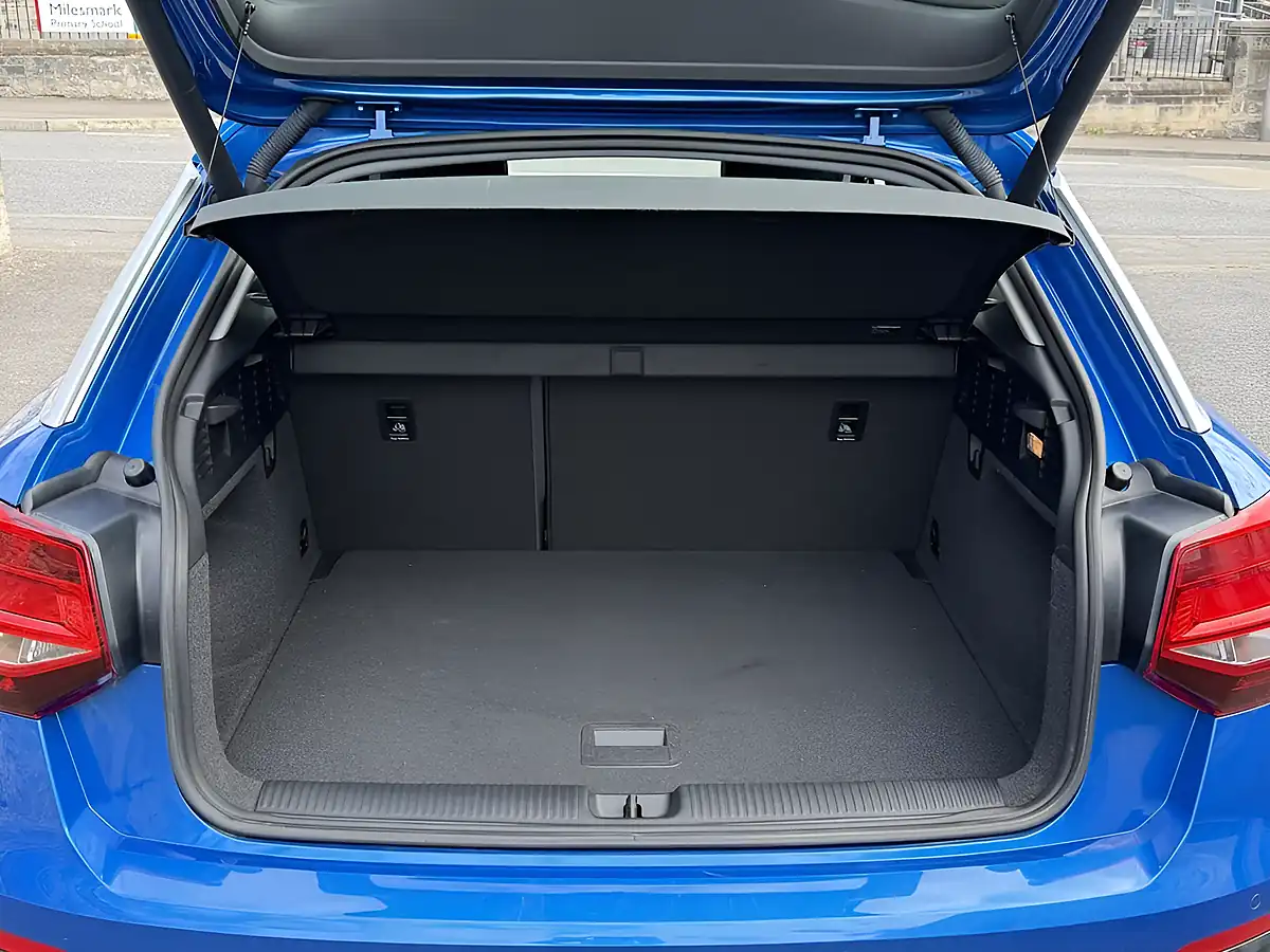 Used 2019 Audi Q2 Sport Blue - Interior and Exterior details 14