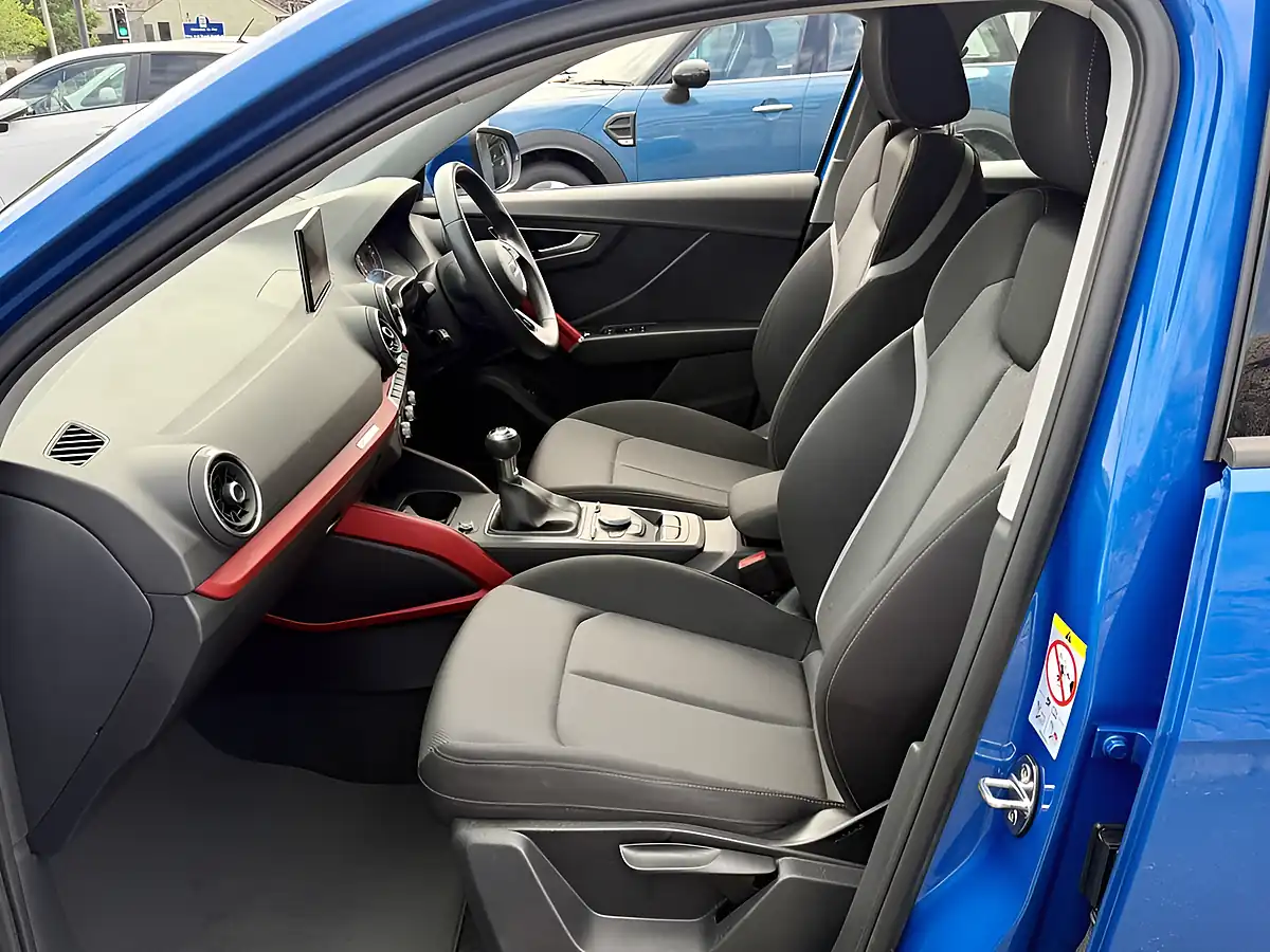 Used 2019 Audi Q2 Sport Blue - Interior and Exterior details 16